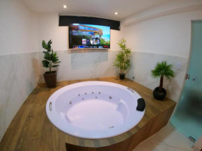 TH Flats 101 - Flat com Banheira de Hidromassagem